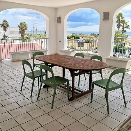 Trilo Superior Con Terrazzo Vista Mare A Pescoluse